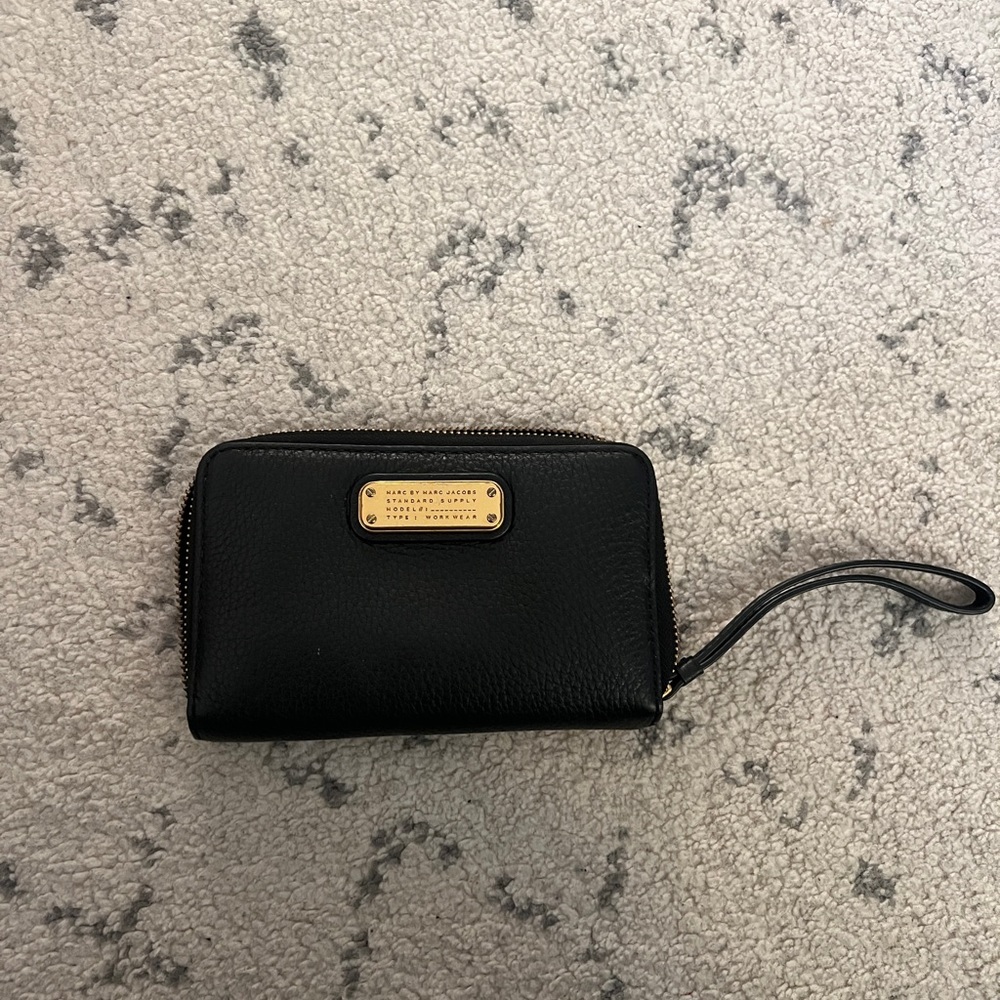 marc by marc jacobs black wallet